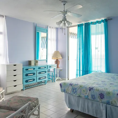 Montego Bay Club Apartments